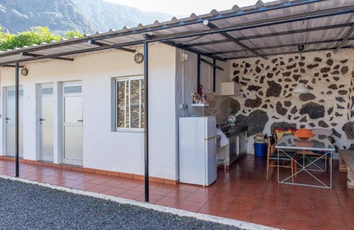 Frontera House | BEAUTIFUL COASTAL HOUSE ON A TRANQUIL ORGANIC FARM