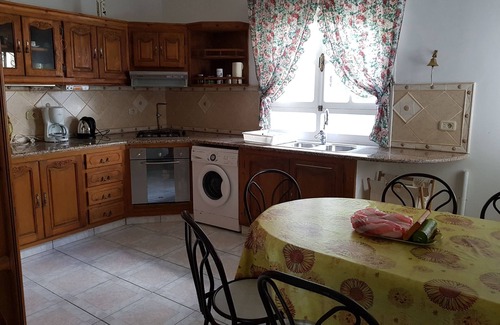 Chott Mariem Apartment | Beautiful, comfortable family apartment