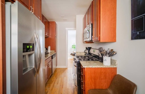 Ravenswood House | ✨|Beautiful|Comfy|1br|✨LincolnSq.|Near Wrigley| ✨