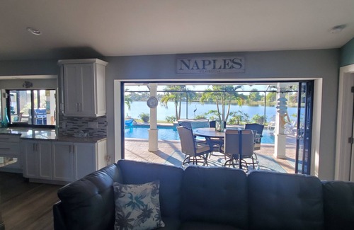 Naples House | Beautiful completely renovated house with pool on golf course lake with sunsets!