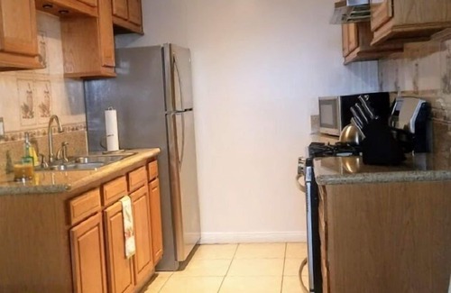 Santa Ana Heights Condo | Beautiful Condo in Desired South Coast Metro Area