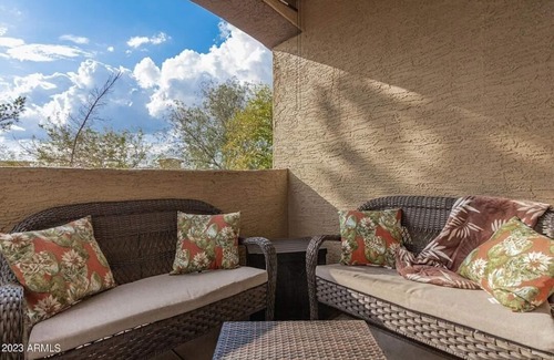 Parkwood Ranch Apartment | Beautiful condo in Gated community with 2 pools, club house and work out room!