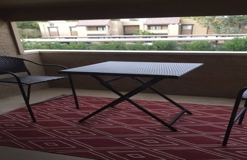 South Scottsdale Condo | Beautiful condo in the Heart of Scottsdale