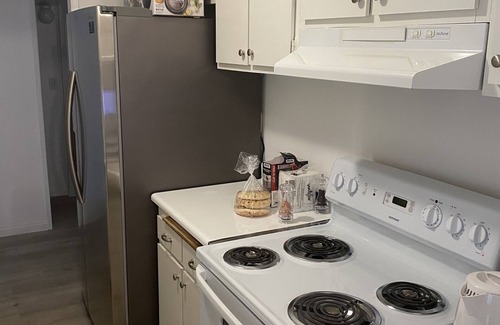 Tarzana Condo | beautiful condo in the heart of the valley