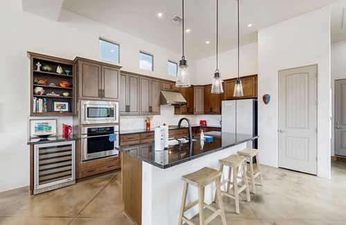 Dove Mountain House | Beautiful contemporary home with gorgeous views, private pool, & gas grill