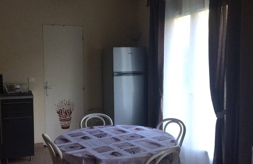 Roquevaire Apartment | Beautiful Cottage in the middle of the Garrigue