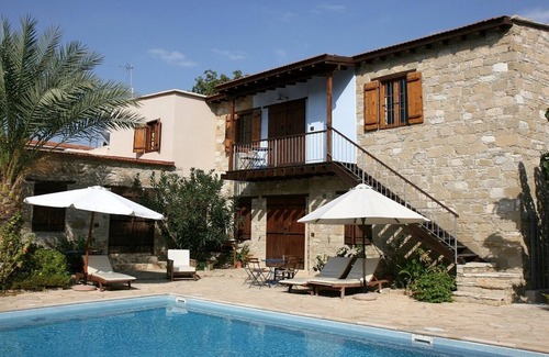 Choirokoitia Apartment | Beautiful Country House Apartment with A/C, WiFi & Pool in the Historical Village of Choirokoitia