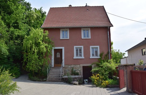 Jakobsweiler House | beautiful, detached holiday home in a quiet location