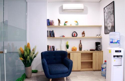 Thuy Khue Apartment | Beautiful duplex with lake view