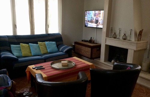Los Arenales del Sol Villa | Beautiful typical Spanish villa close to the sea