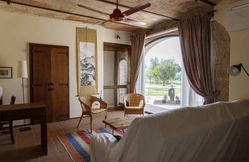 Avigliano Umbrio Villa | BEAUTIFUL FAMILY VILLA WITH A/C, LARGE HEATED POOL AND STUNNING VIEWS