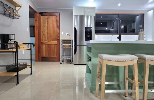 Aguas Zarcas House | Beautiful family-sized loft with pool, roomy balcony and spacious outdoor areas
