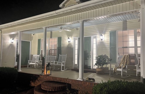 Skipperville House | Beautiful family-sized retreat near Troy University. Large Porch & Cozy Patio!