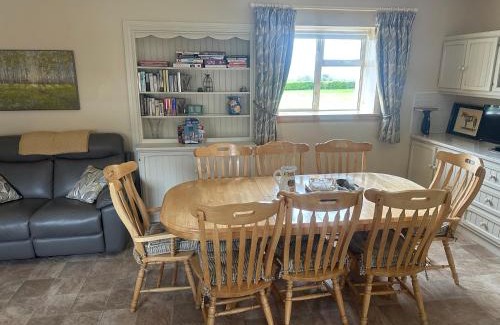 South Tipperary House | Beautiful Farmhouse an Hour’s Drive From Four Irish Cities