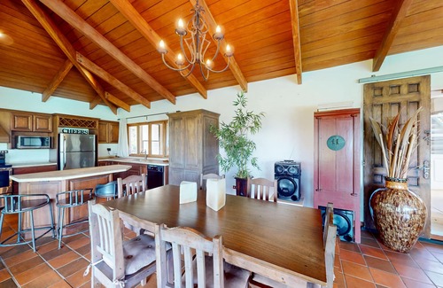 San Jose Other | Beautiful farmhouse on a large lot with mountain views & a private pool