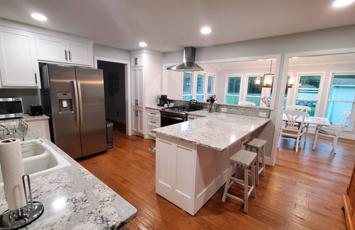 Dickel Other | Beautiful farmhouse with animals on property! Close to Jack Daniels
