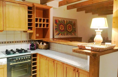 Olopte Apartment | Beautiful first floor with pool in Olopte, ideal for 6 occupants
