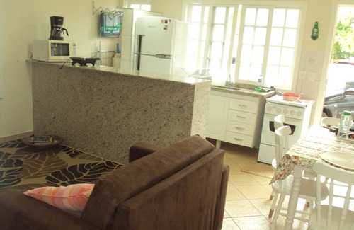 Maresias Apartment | BEAUTIFUL FLAT IN MARESIAS - 50M SEA - SINGING MOREIRA