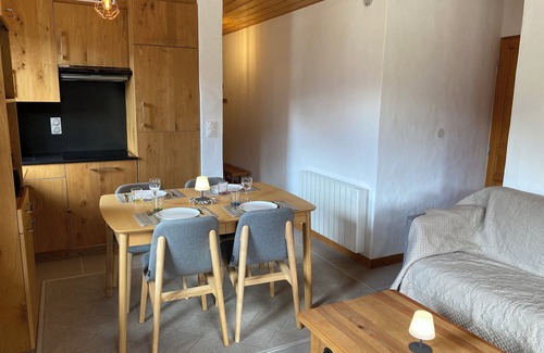 Champagny-en-Vanoise Apartment | Beautiful apartment with magnificent views, 200 m from the ski lifts!