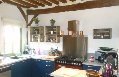 Manneville-sur-Risle House | BEAUTIFUL NORMAN HOUSE OF 12 ROOMS IN A CASE OF GREENERY