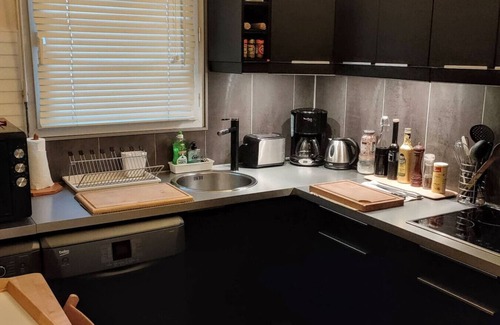 Voisins-le-Bretonneux Apartment | Beautifull F2 near Versailles
