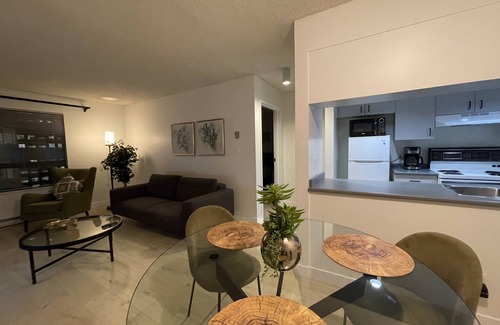 Downtown Vancouver Condo | BEAUTIFUL FULLY FURNISHED 2 BEDS 2 BATHS WEST END VANCOUVER