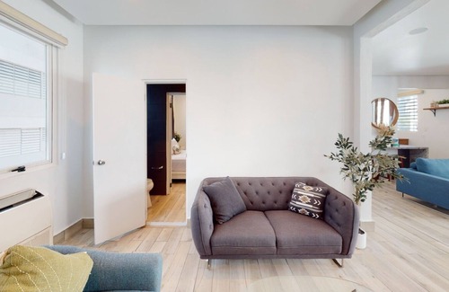 Santurce Apartment | Beautiful Gem In The Heart of Condado - 3 mins from the beach!
