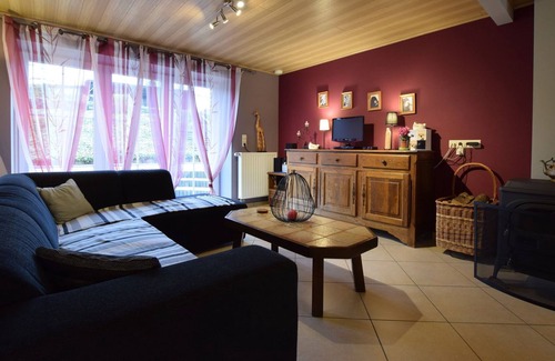 Tillet Apartment | Beautiful gîte in former farmhouse with garden