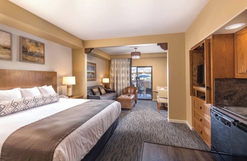South Mountain Apartment | Beautiful Golf Resort stay during Super Bowl week/weekend
