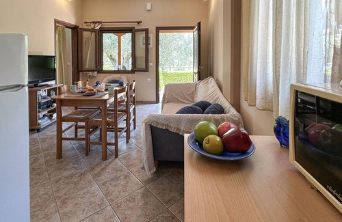 Paralia House | Beautiful home in Agios Andreas Astros