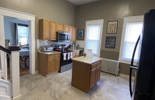 Exeter Apartment | Beautiful Historic 3BR Duplex!