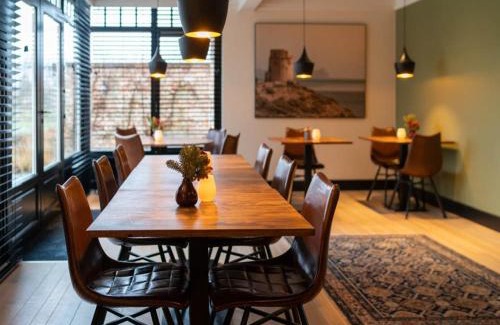 Balen House | Beautiful holiday home in Vlaanderen with shared pool
