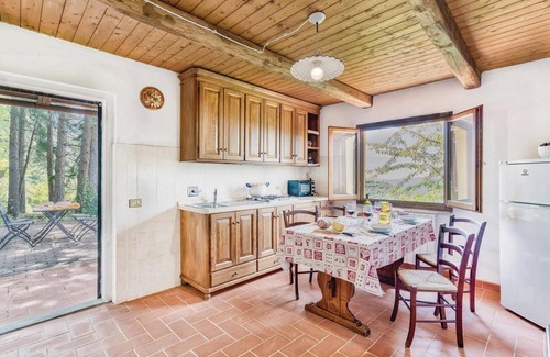 Loro Ciuffenna House | Beautiful home in Loro Ciuffenna AR