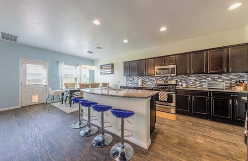 Austin House | Beautiful home, 2 living rooms, group getaway, in welcoming Austin
