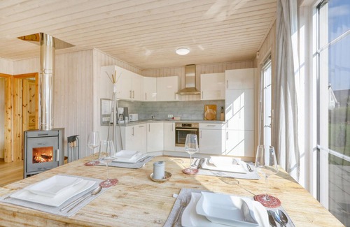 Wandlitz House | Beautiful home in Zerpenschleuse