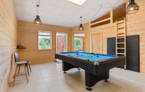 Lyngsbæk Strand House | Beautiful Home In Ebeltoft With Sauna