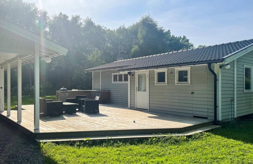 Farjestaden House | Beautiful home in Färjestaden with WiFi