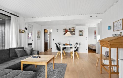 Bøjden House | Beautiful Home In Faaborg With Wifi