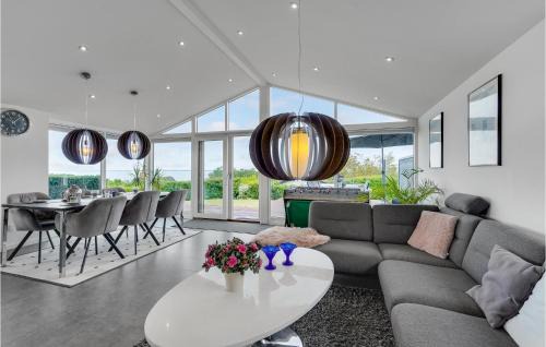 Faaborg House | Beautiful Home In Faaborg With Jacuzzi