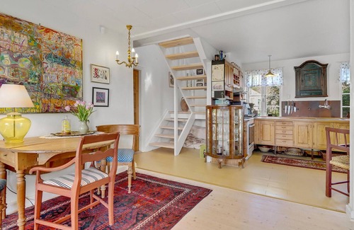 Farso House | Beautiful home in Farsø with WiFi