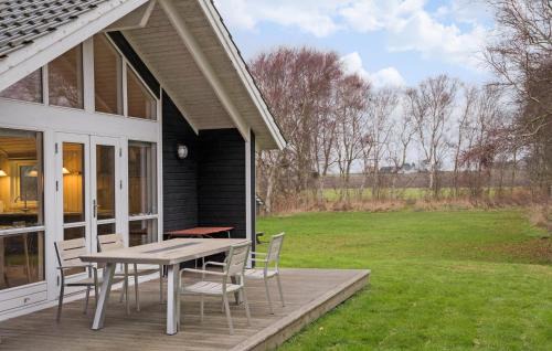 Venemose House | Beautiful Home In Gørlev With Wifi