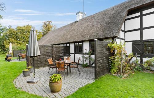 Grenaa House | Beautiful Home In Grenaa With Wifi
