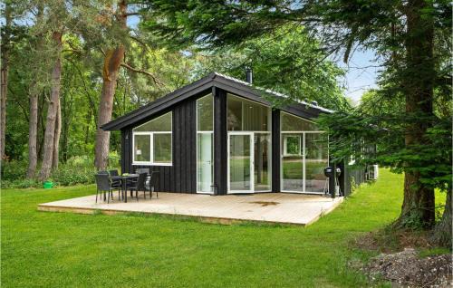 Hojby House | Beautiful Home In Højby With Wifi