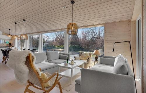Hojby House | Beautiful Home In Højby With Sauna