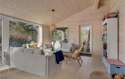 Hojby House | Beautiful Home In Højby With Sauna