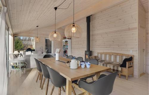 Hojby House | Beautiful Home In Højby With Sauna