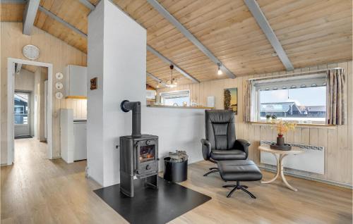 Hvide Sande House | Beautiful Home In Hvide Sande With Sauna