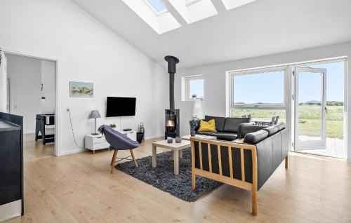 Grønhøj House | Beautiful Home In Løkken With Wifi
