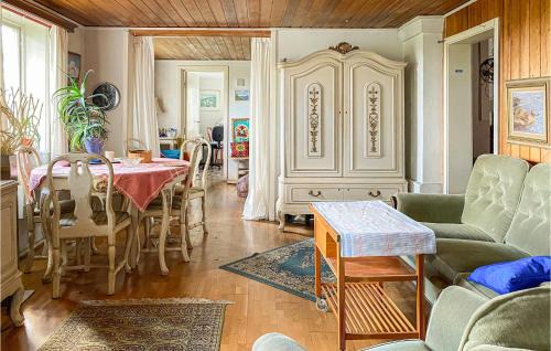 Laholm House | Beautiful Home In Laholm With Kitchen