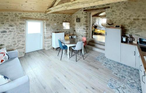 Mauleon House | Beautiful Home In Mauléon With Wi-Fi